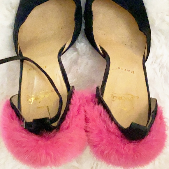 VINTAGE Christian Louboutin - Crazy Fur Suede/Mink - Picture 9 of 14